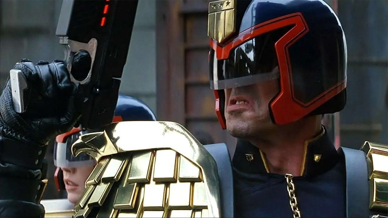 Judge Dredd (1995) - Walkden Entertainment