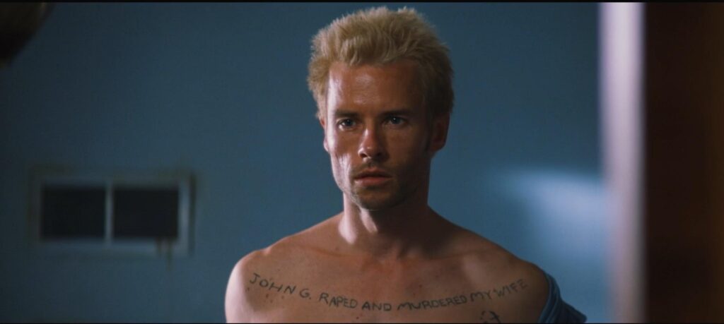 Memento (2000) memento feature
